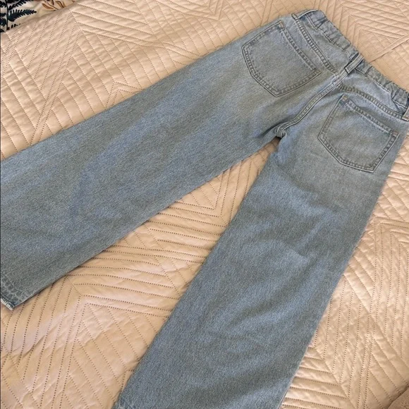 Old Navy wide leg jeans - Picture 9 of 9